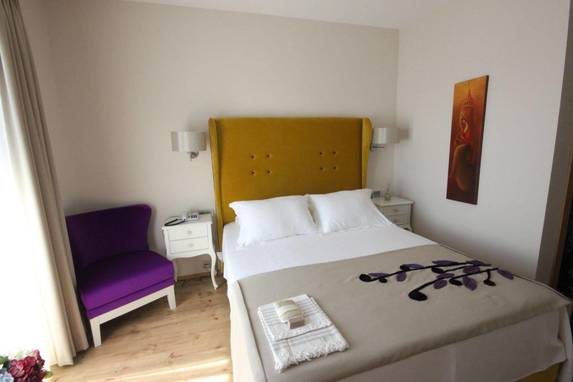 Myla Hotel Tuzla Istanbul Eksteriør billede